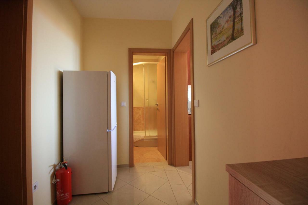 Apartment Dalmatien Traumhaus Makarska Eksteriør billede